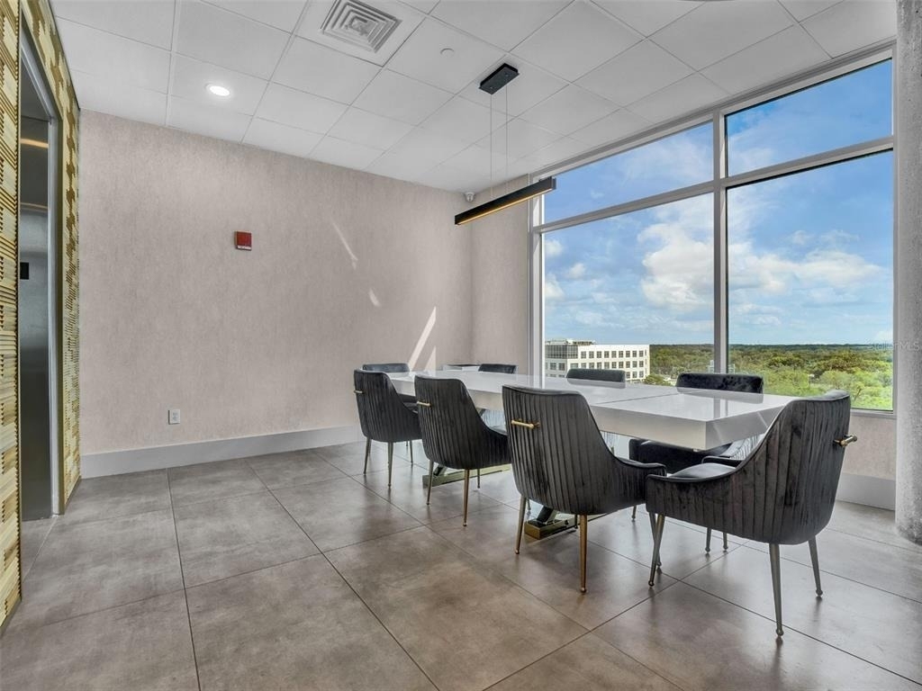 525 E Jackson Street - Photo 16