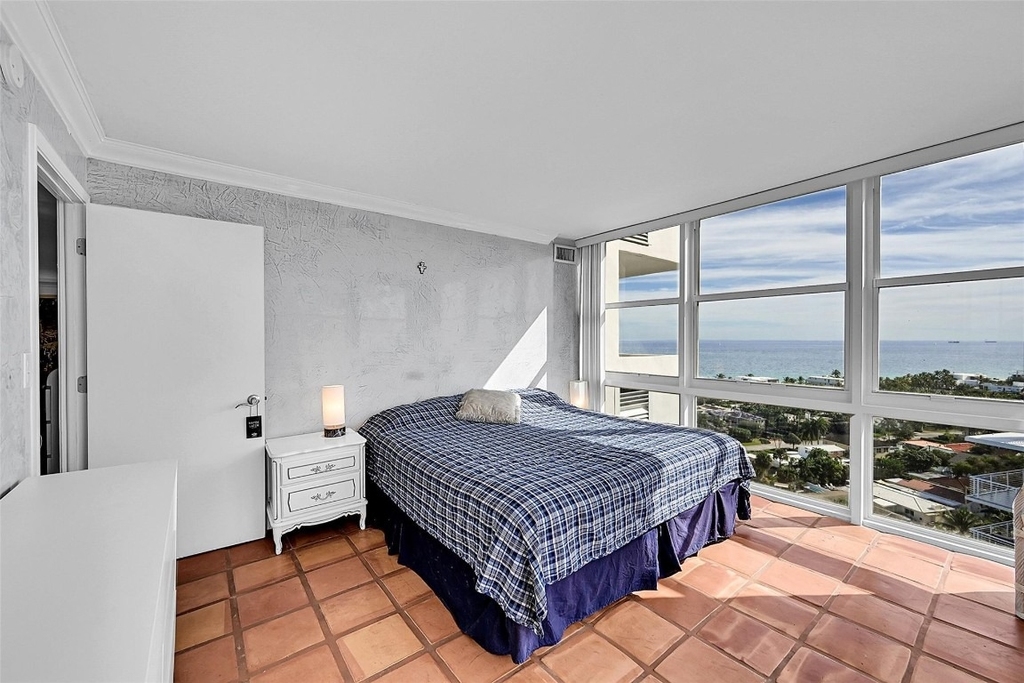 2841 N Ocean Boulevard - Photo 31