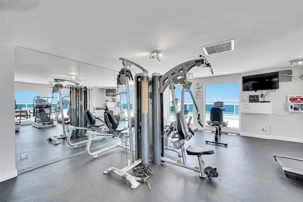2841 N Ocean Boulevard - Photo 40