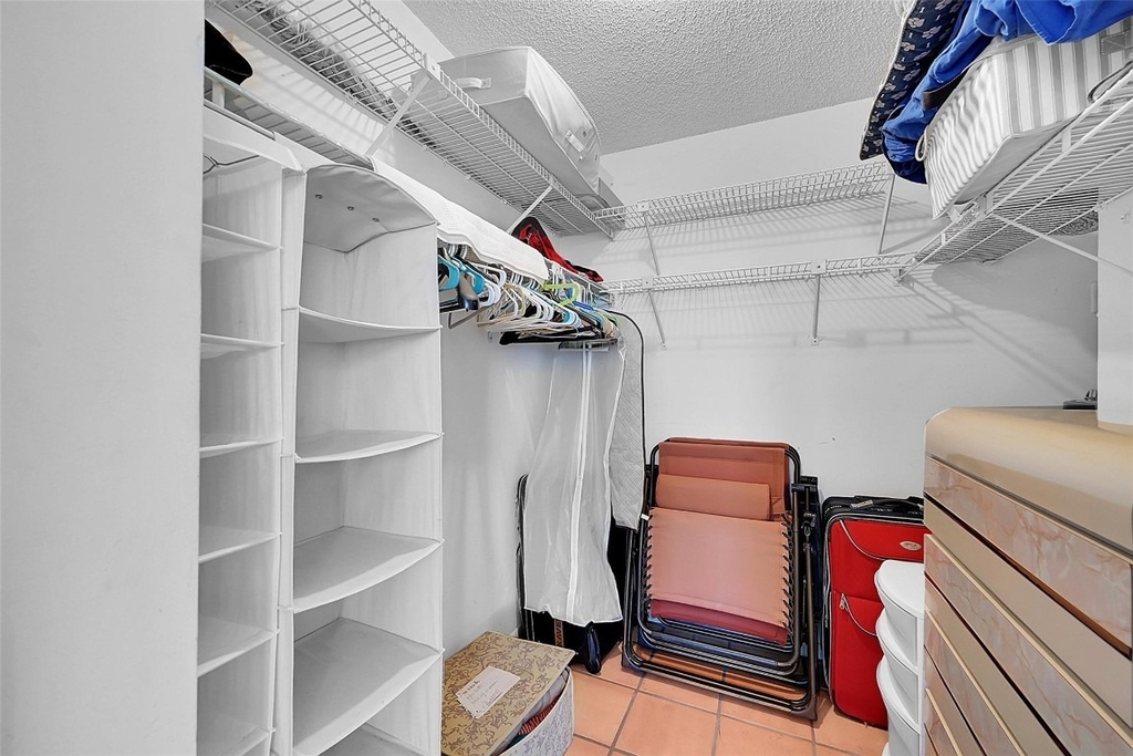 2841 N Ocean Boulevard - Photo 19
