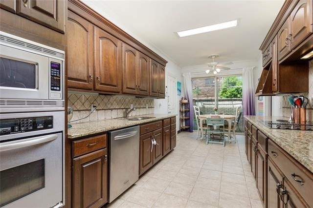 6126 Averill Way - Photo 11