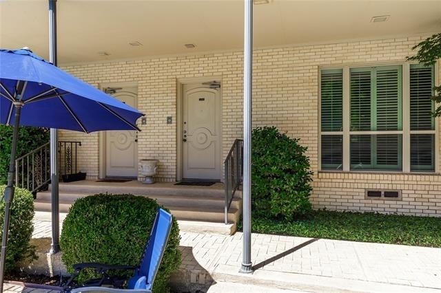 6126 Averill Way - Photo 31