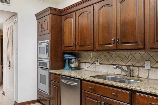 6126 Averill Way - Photo 13