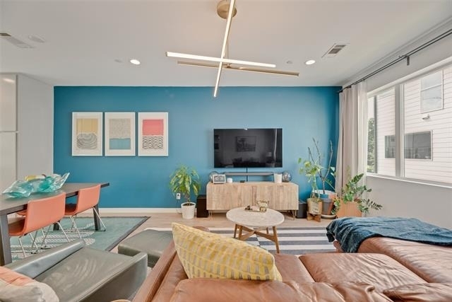 4705 Bryan Street - Photo 4