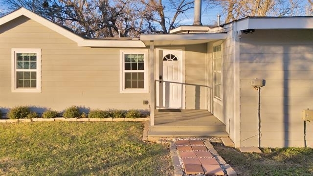 209 N Texas Street - Photo 2