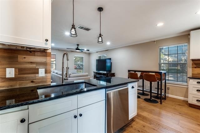 4703 Bradford Drive - Photo 8