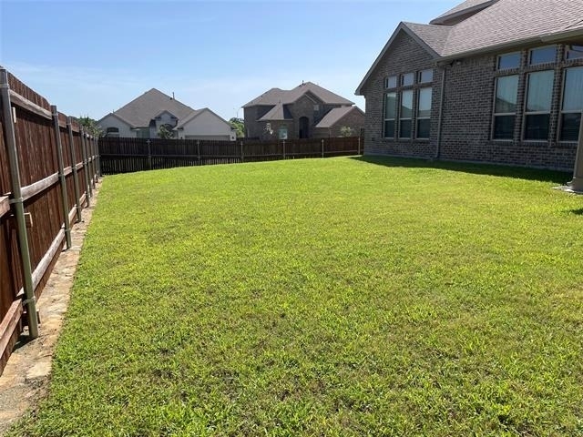 1100 Whispering Hill Drive - Photo 24