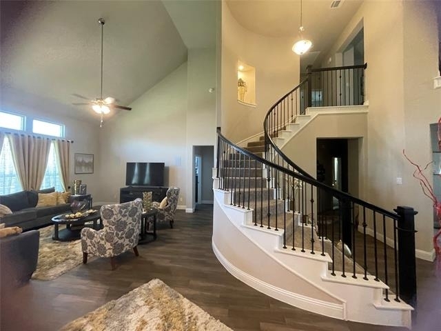 1100 Whispering Hill Drive - Photo 15