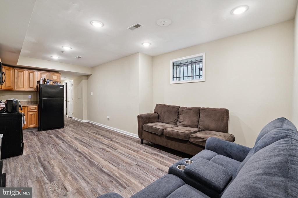 1611 N 17th Street - Photo 5