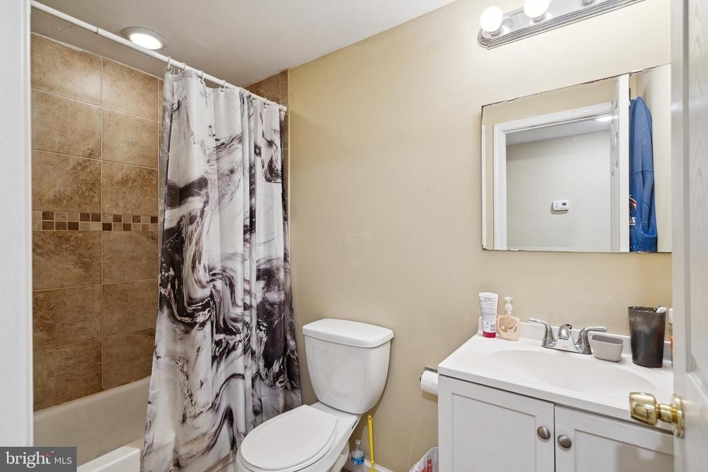 1611 N 17th Street - Photo 10