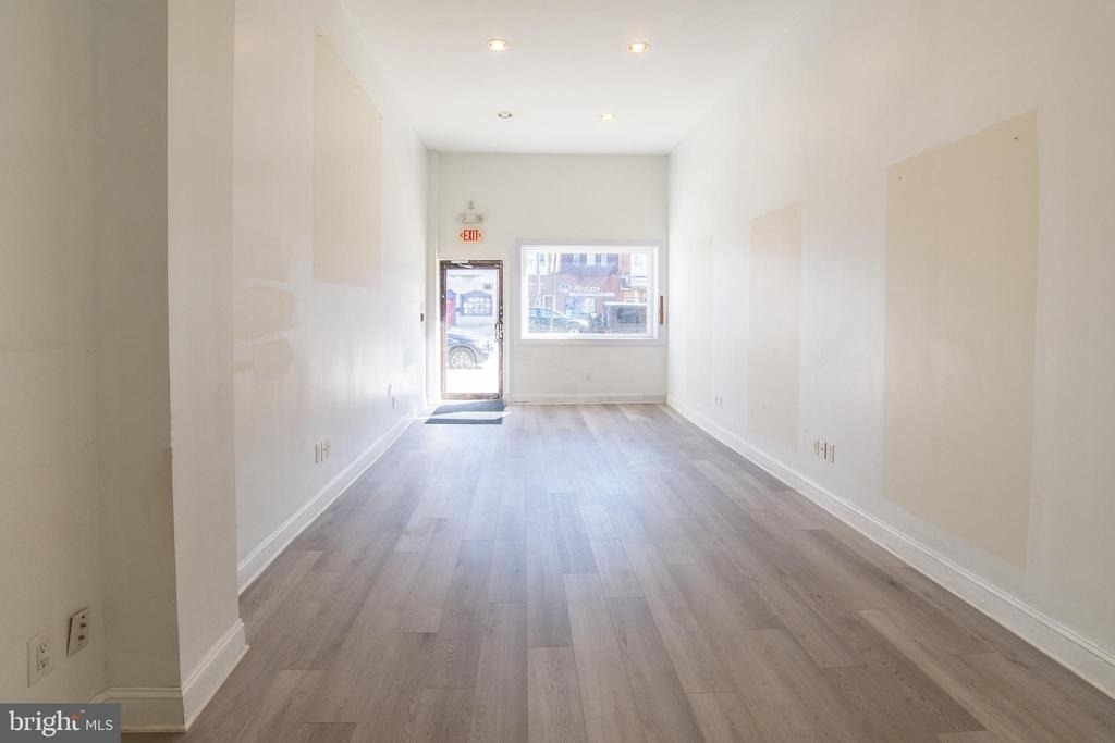 2504 S Broad Street - Photo 4