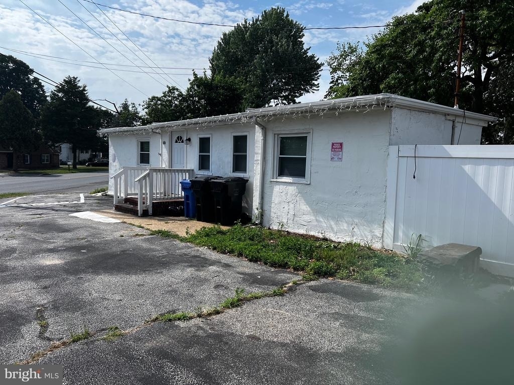 484 Harrison Avenue - Photo 1