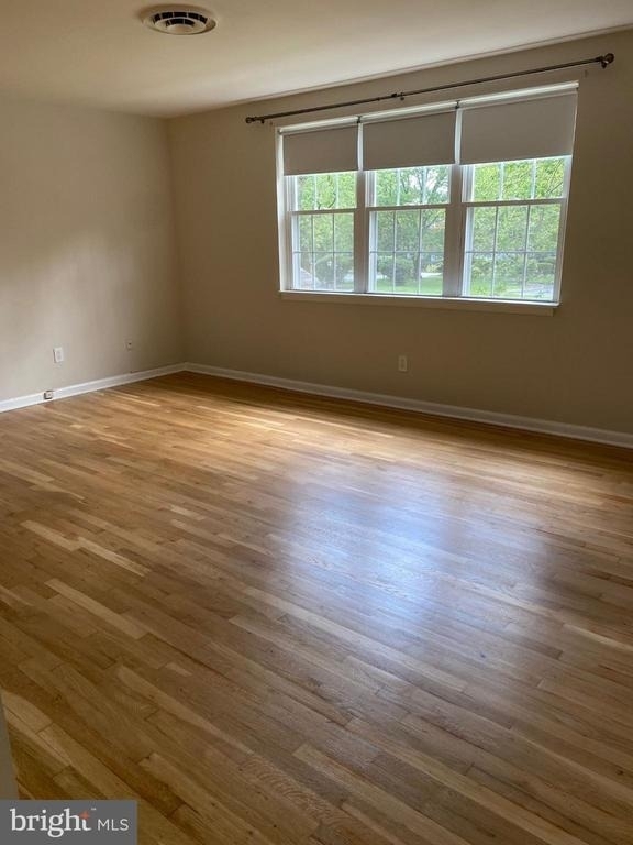 312 E Melrose Avenue - Photo 5