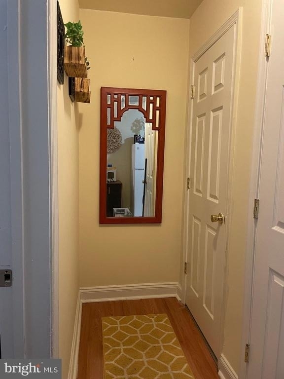 101 Wayne Place Se - Photo 1