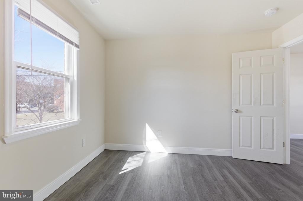 101 Wayne Place Se - Photo 7