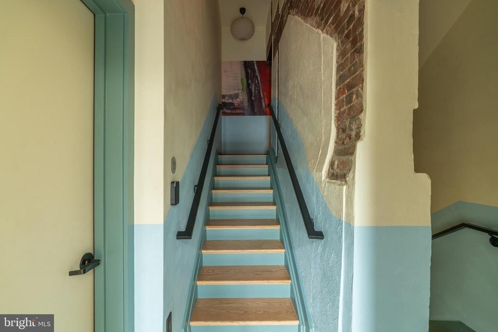 711 G Street Se - Photo 37