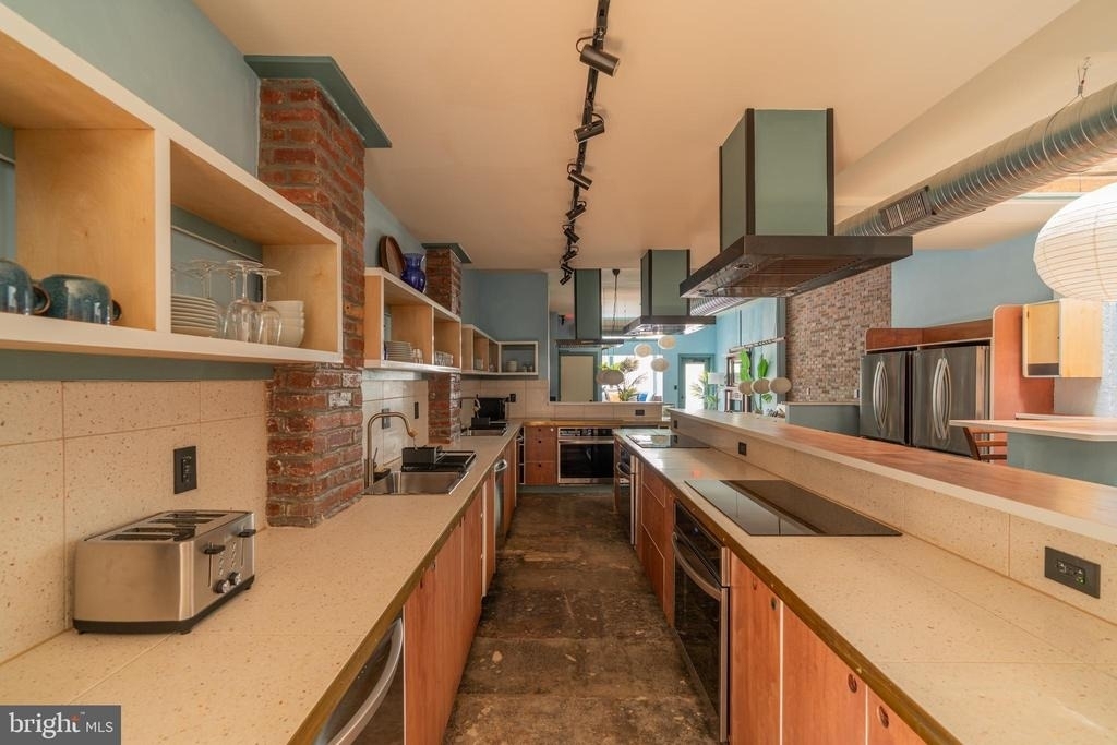 711 G Street Se - Photo 22
