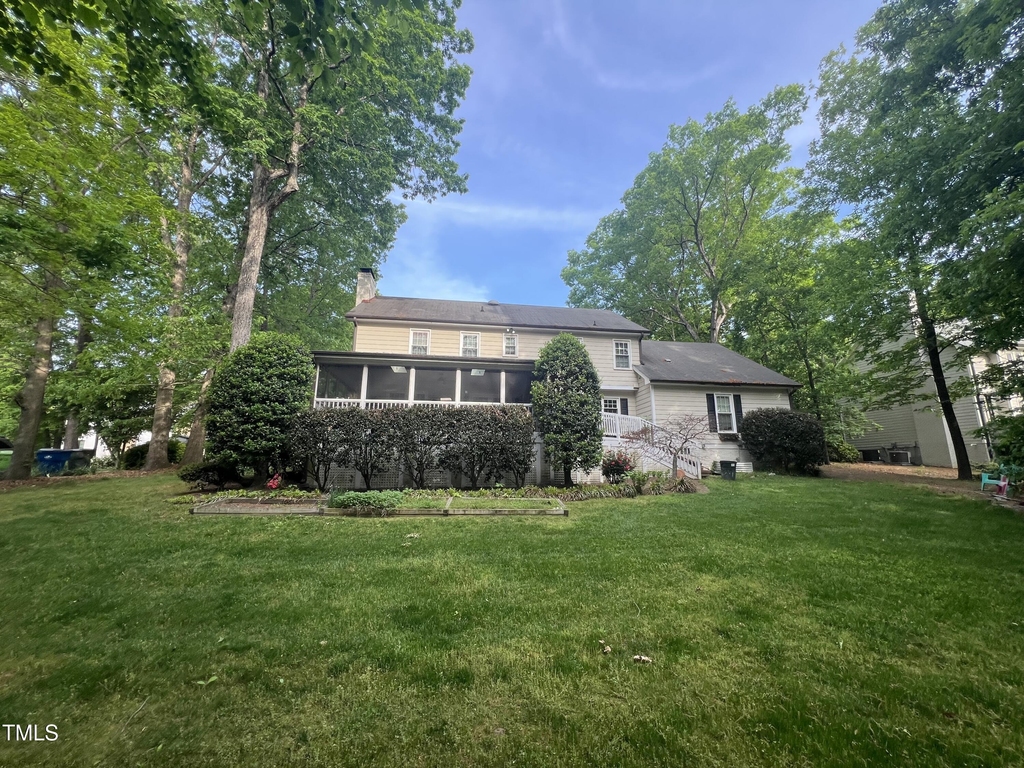 7824 Hardwick Drive - Photo 4