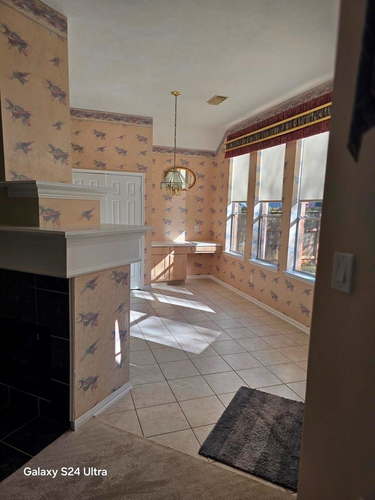 2727 Gregway Lane - Photo 4