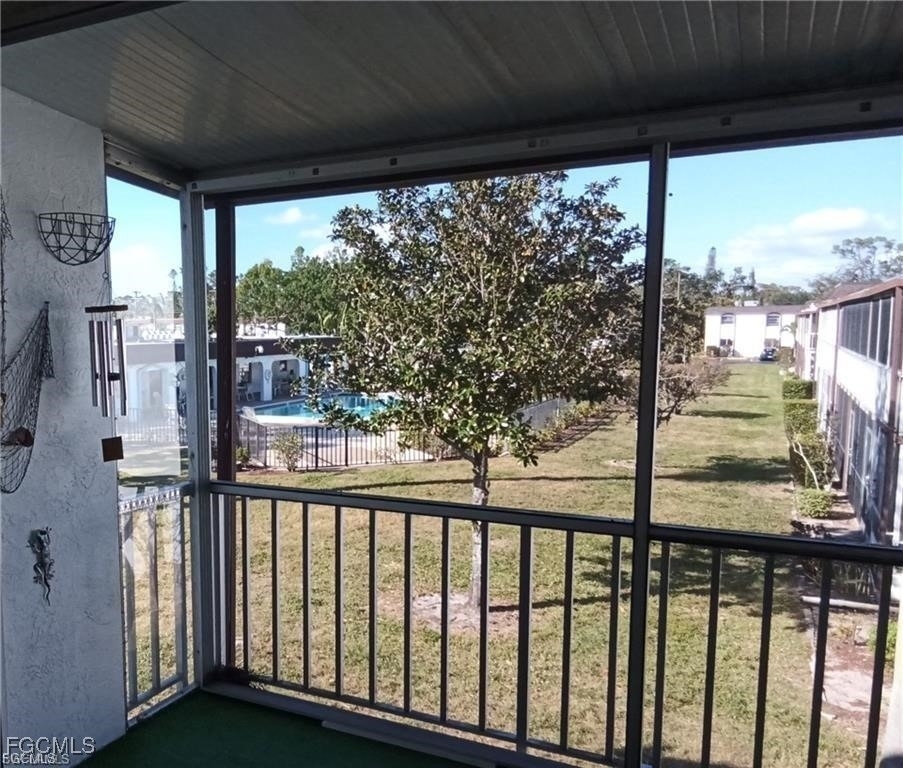 2828 Jackson Street - Photo 3