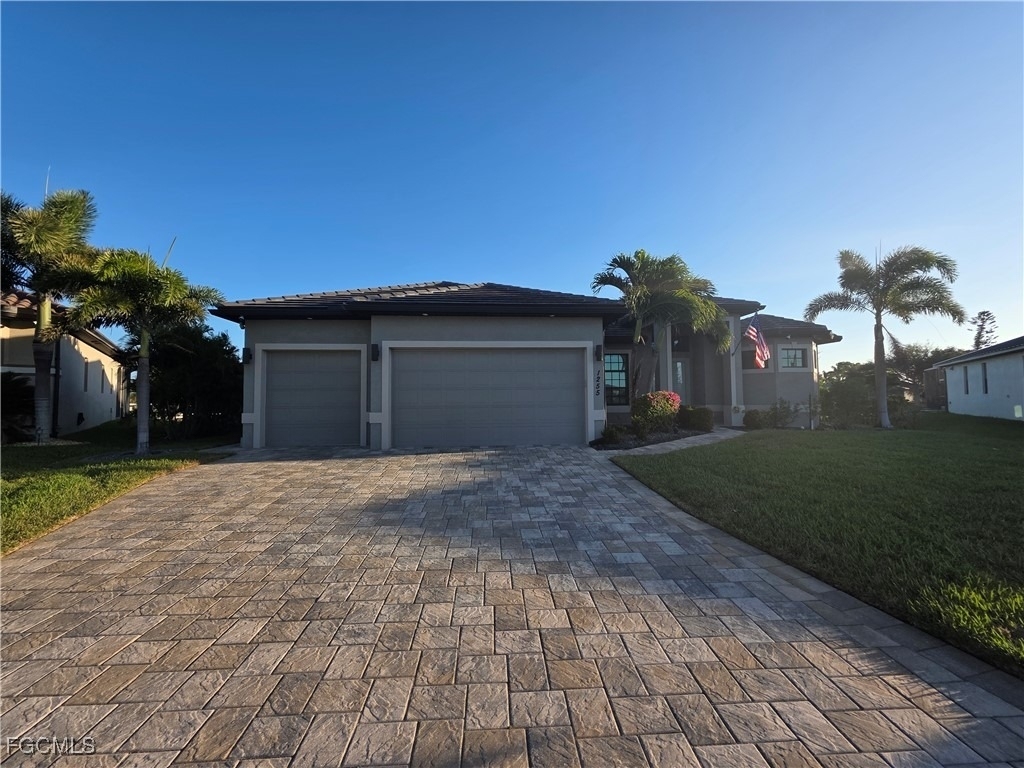 1255 Nw 38th Avenue - Photo 1