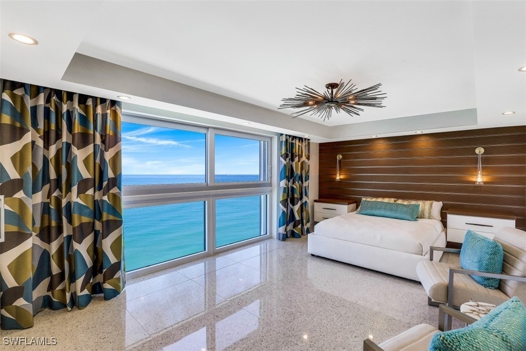 3951 Gulf Shore Boulevard N - Photo 3
