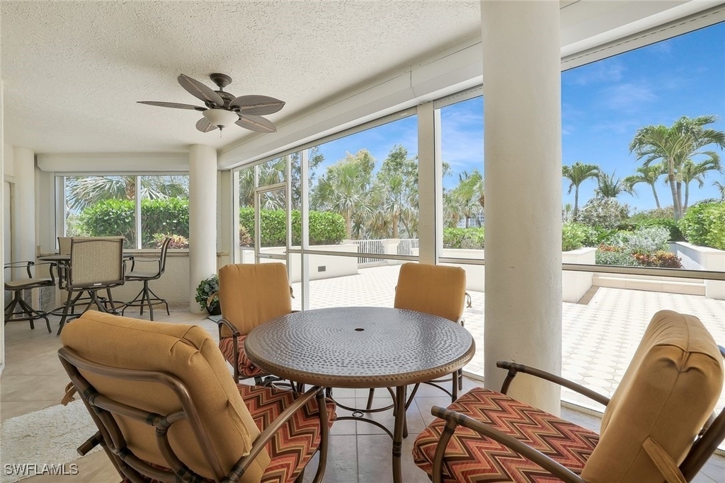 315 Dunes Blvd - Photo 1