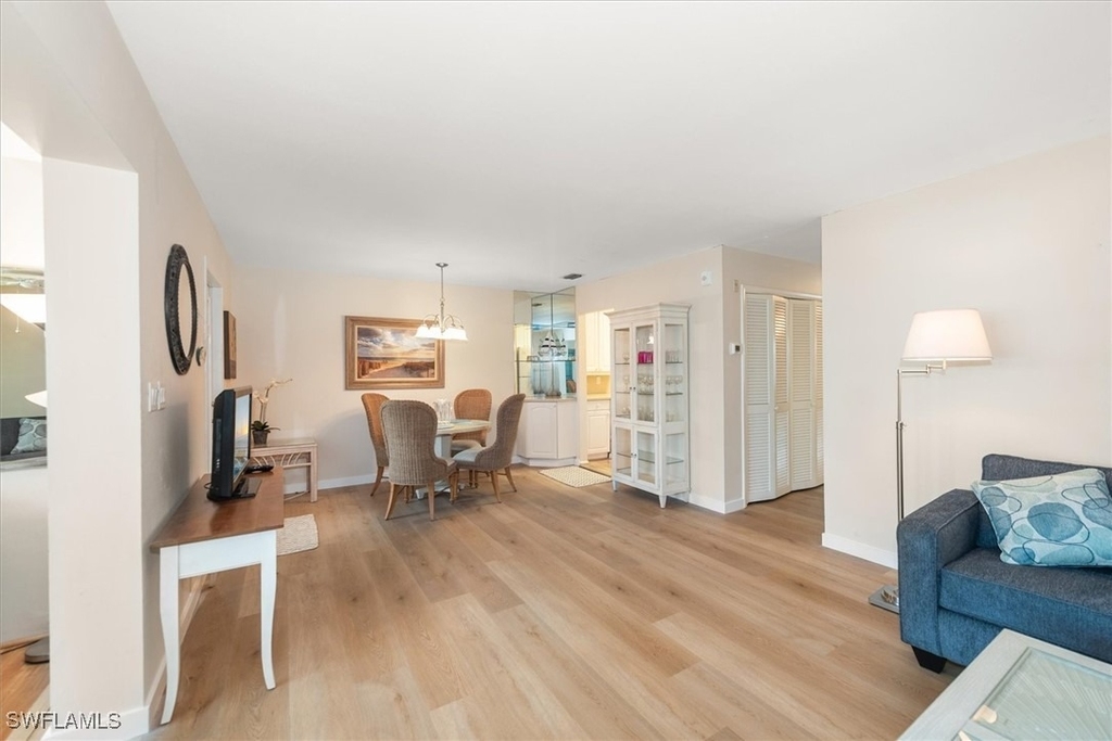 1065 Gulf Shore Boulevard N - Photo 13