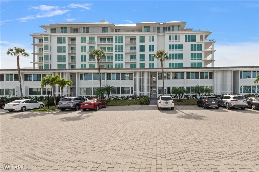 1065 Gulf Shore Boulevard N - Photo 28