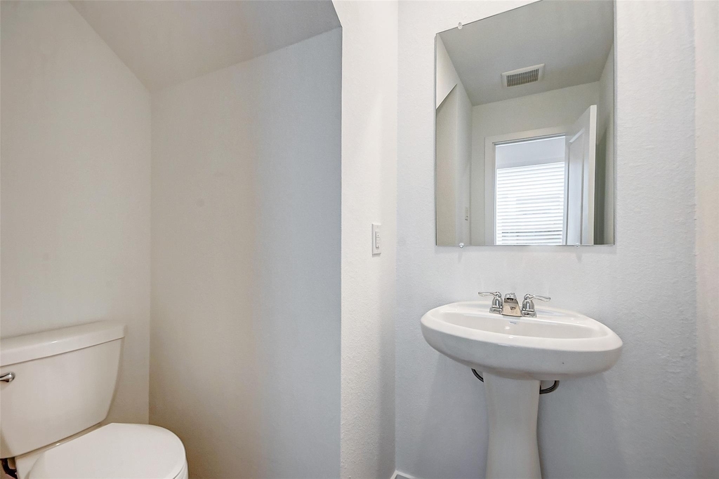 21535 Carosella Drive - Photo 12