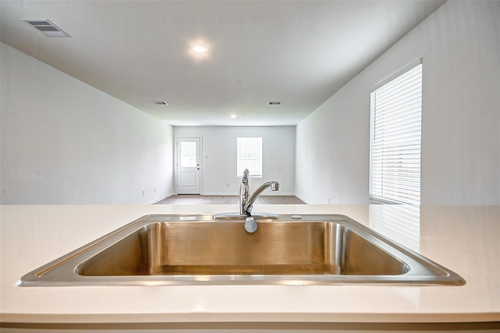 21535 Carosella Drive - Photo 8
