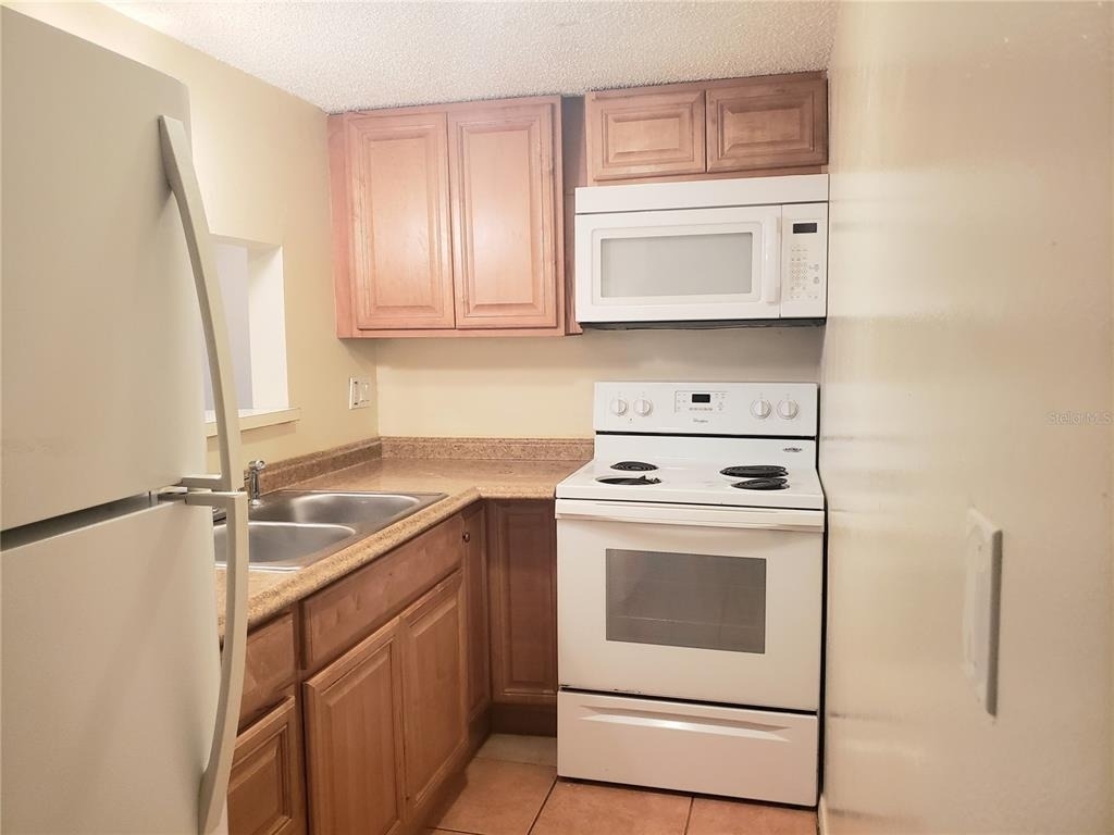 7100 Waterside Drive - Photo 5