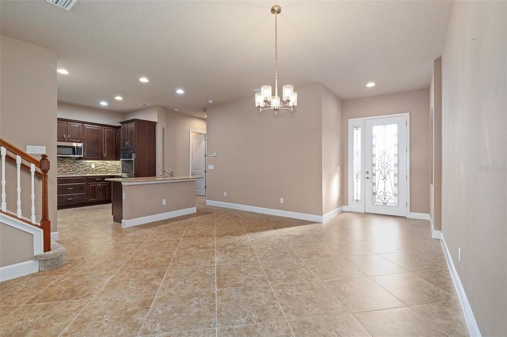 829 Pinewood Drive - Photo 6