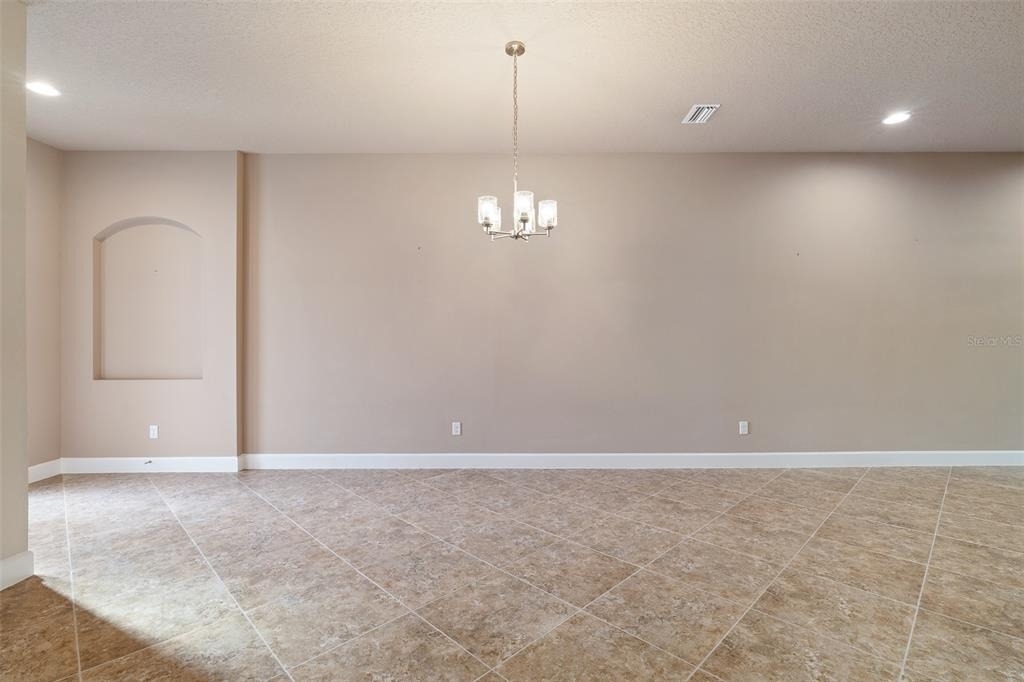 829 Pinewood Drive - Photo 7