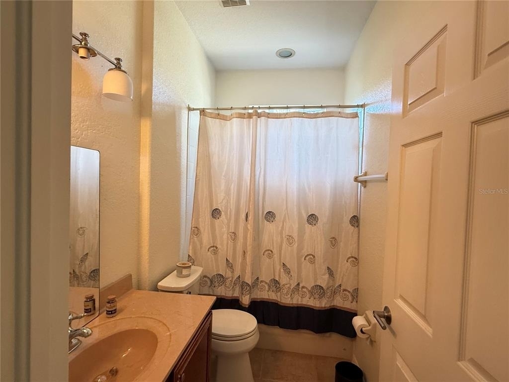 10703 Banfield Drive - Photo 8