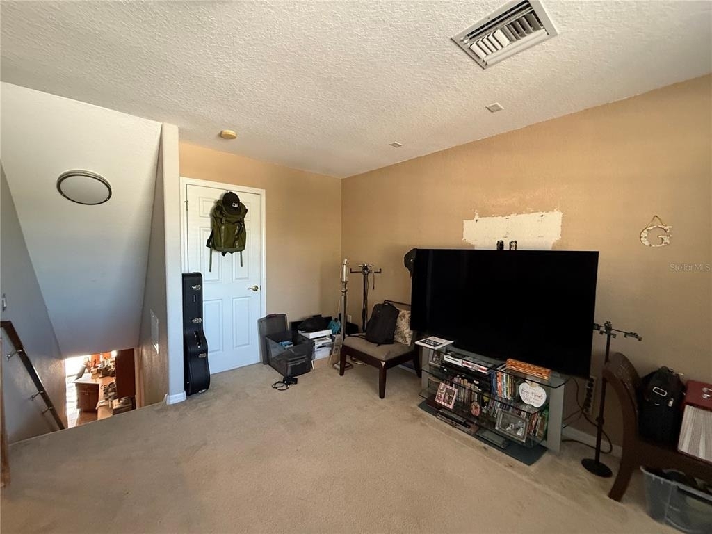 10703 Banfield Drive - Photo 15
