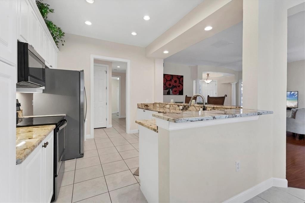 5425 46th Court W - Photo 9