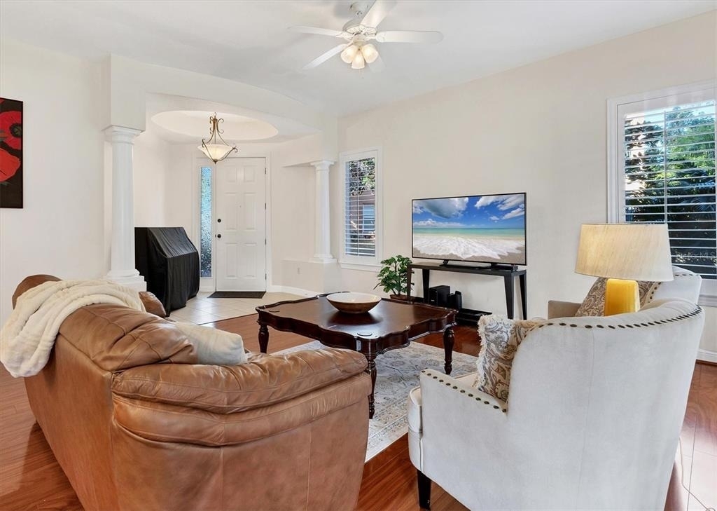 5425 46th Court W - Photo 4