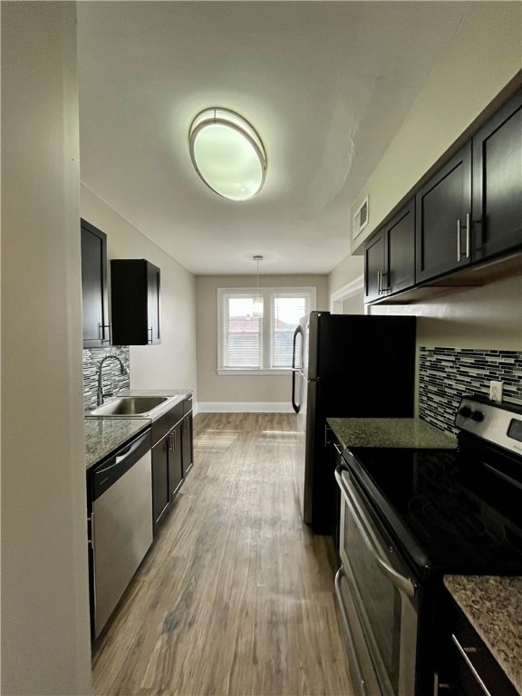 2123 Shady Ave - Photo 1