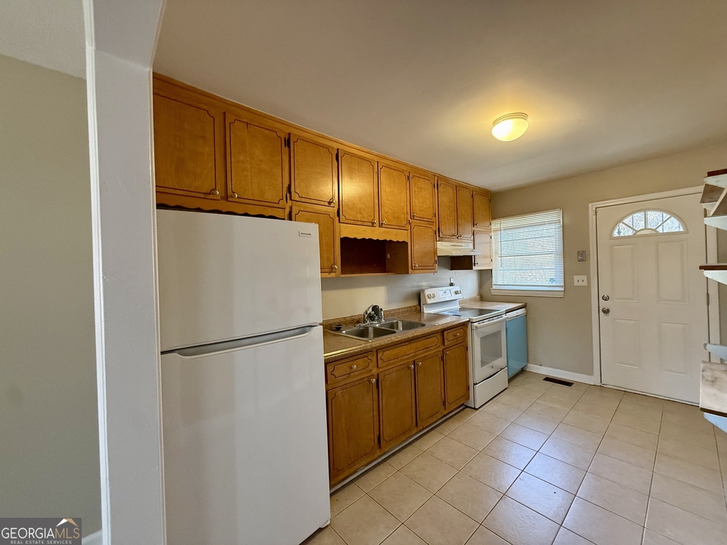 2913 Horse Shoe Drive - Photo 3