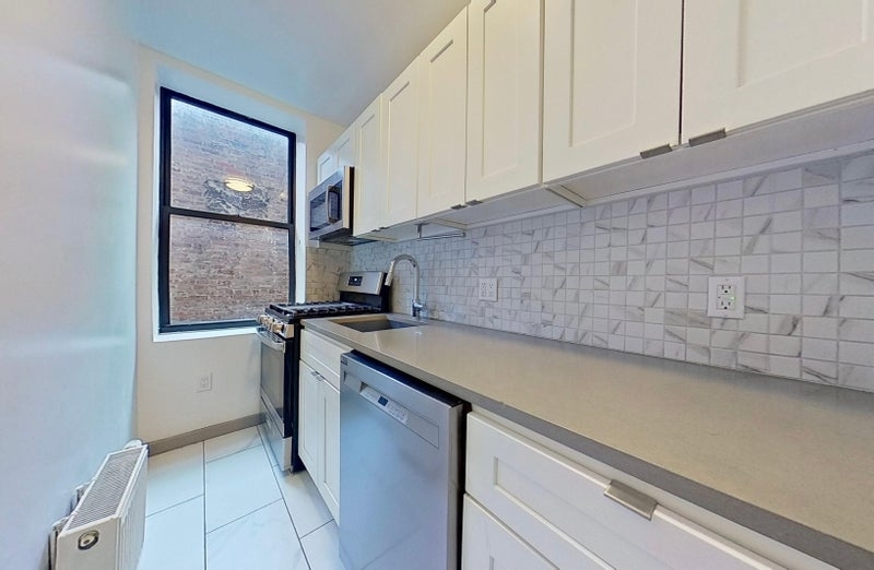 565 West 144th Street - Photo 4