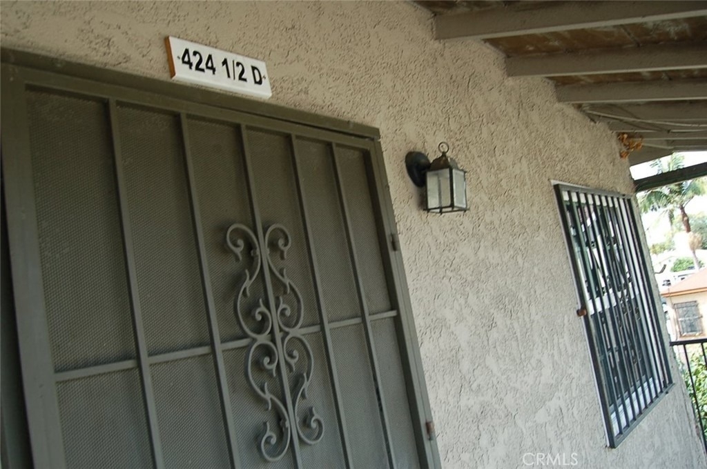 422 W Palm Street - Photo 2