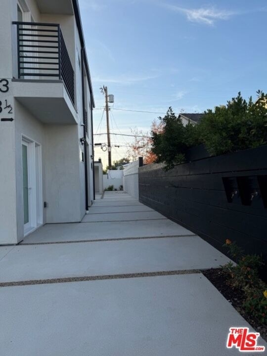 5191 5191 Lindley Avenue - Photo 19