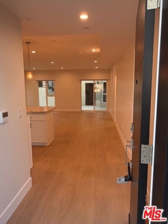 5191 5191 Lindley Avenue - Photo 12