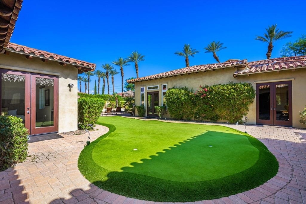 56222 Village Drive - Photo 1