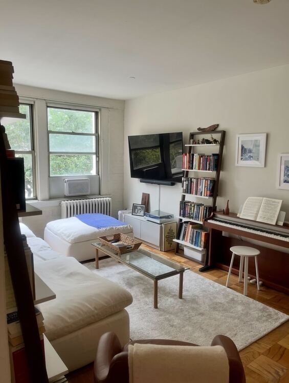 30 Christopher Street - Photo 5