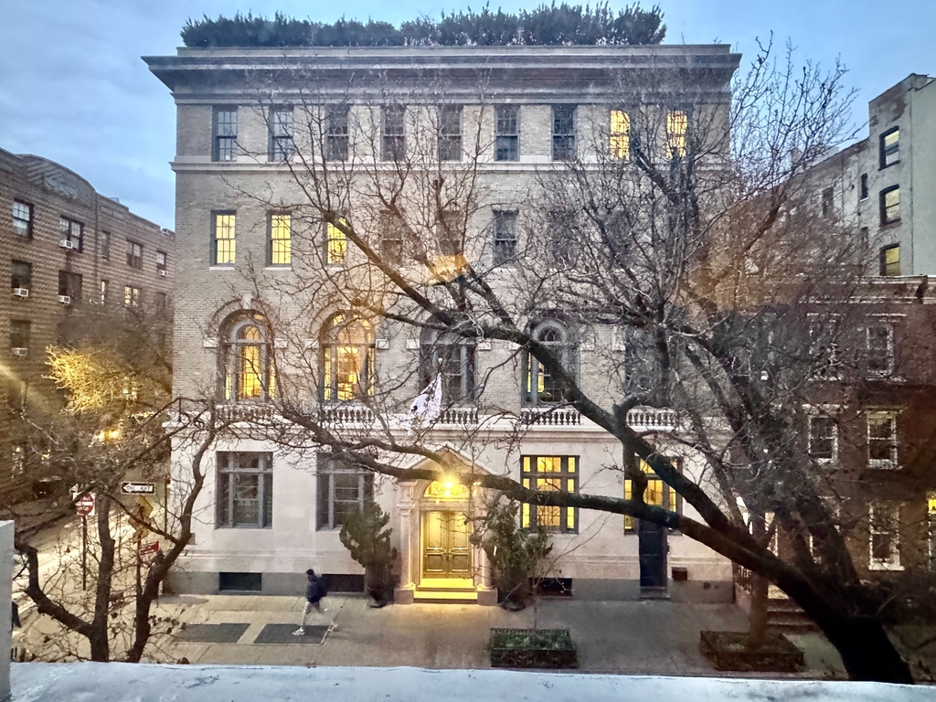30 Christopher Street - Photo 3