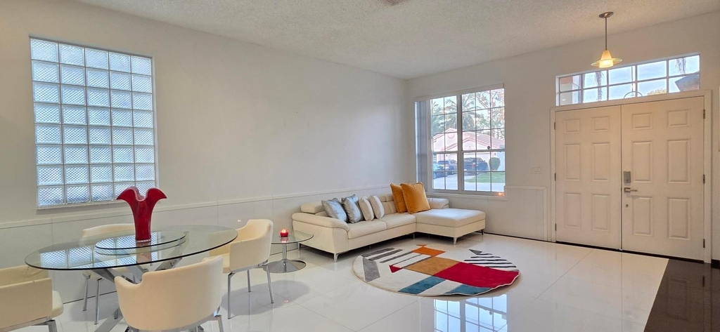 661 Lake Wellington Drive - Photo 58