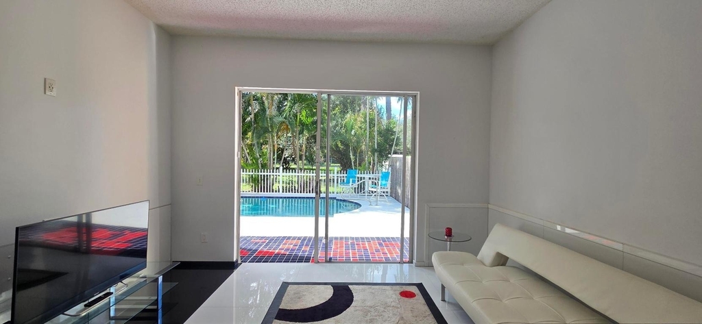 661 Lake Wellington Drive - Photo 77