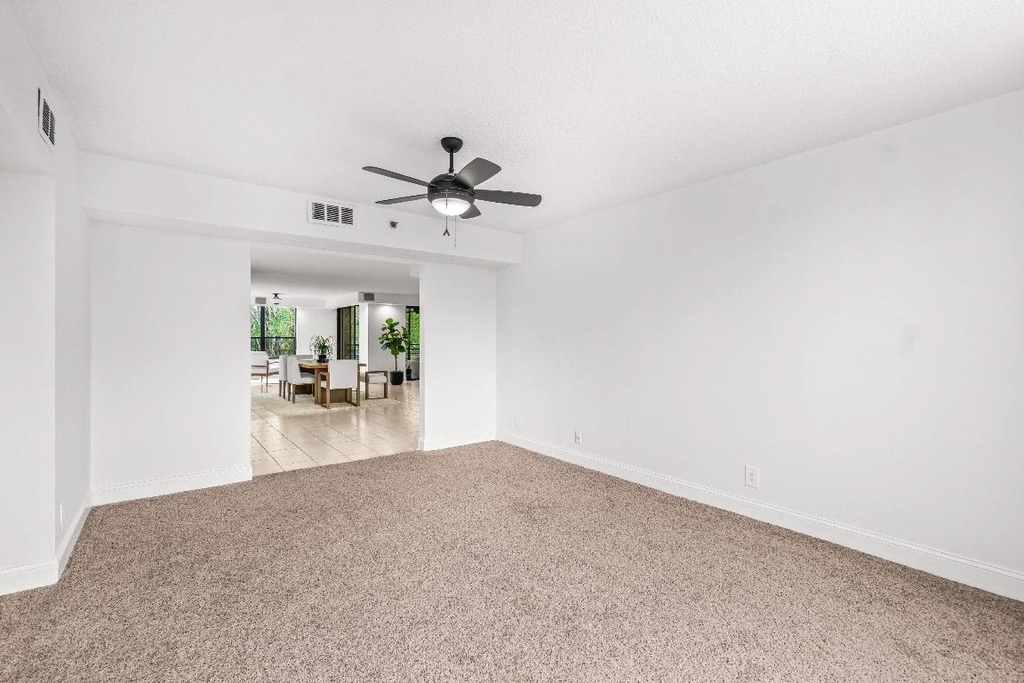 7201 Promenade Drive E - Photo 32